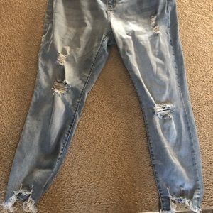 Judy Blue Distressed Jeans